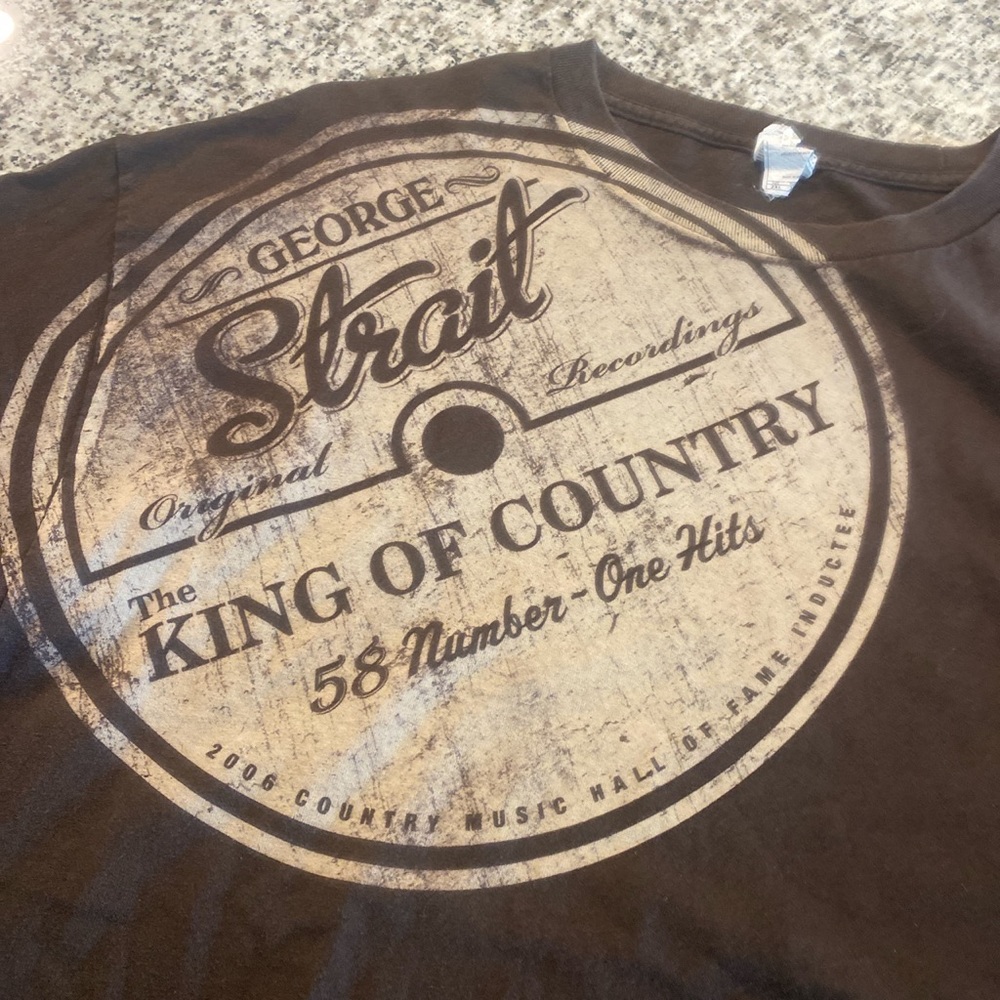 2012 George Strait concert tee!